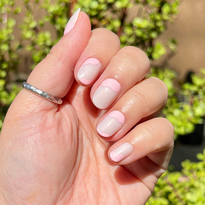 Organic Swirl | Extra Short | Round - Tab Press-On