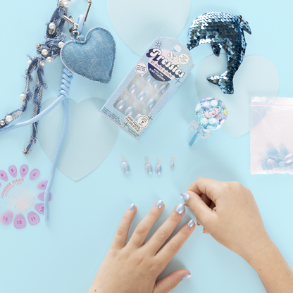 Blue Fairy Dust - Pressies | Extra Short Short | Round