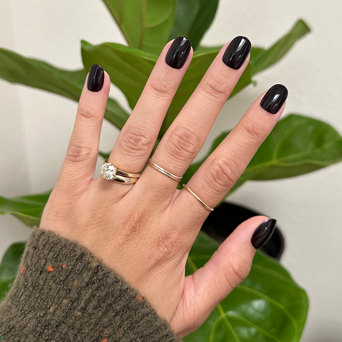 Covet | Extra Short | Round - Tab Press-On