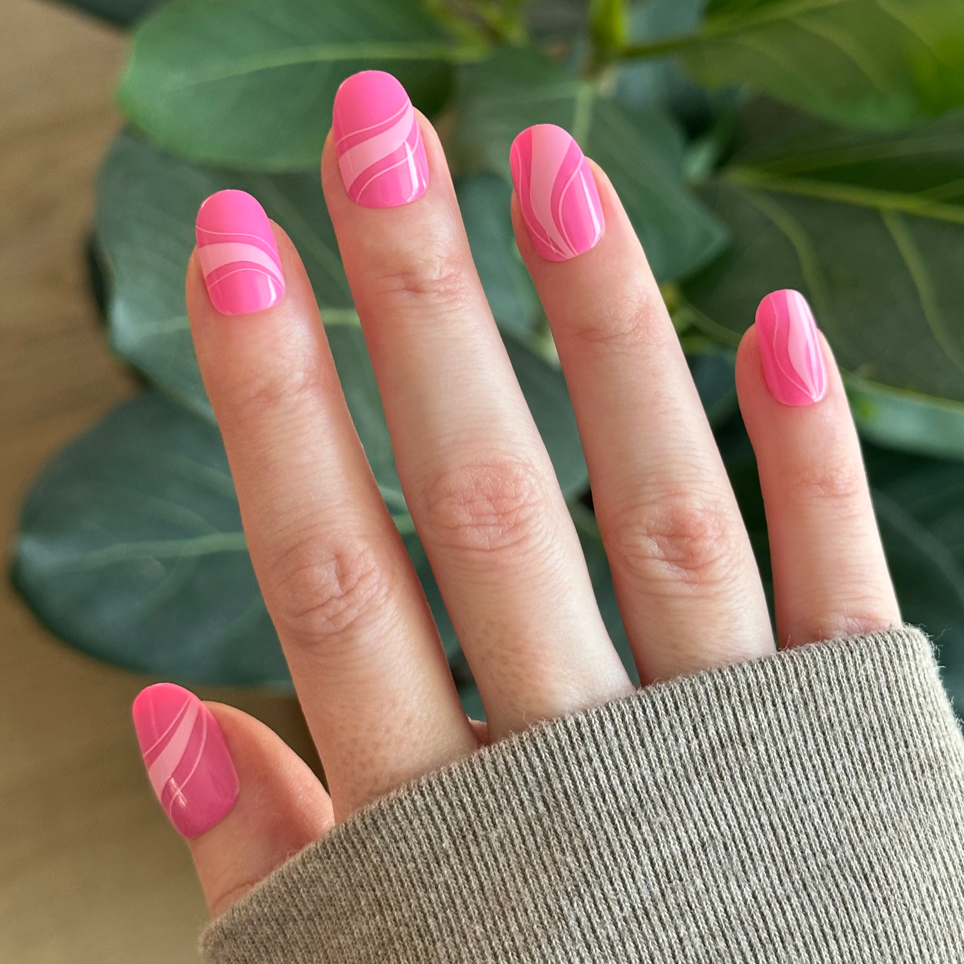Tonal Pink Swirls - Tab Press On | Short | Round